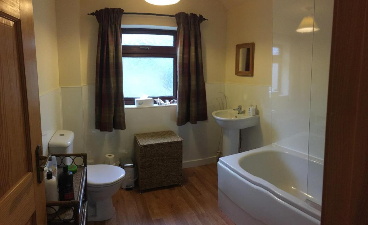 Arisaig B&B Lovely Double Room Sea & Island Views Exteriör bild